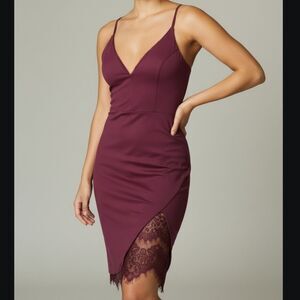 ASTR The Label Burgundy Lace Details Sleeveless Dress